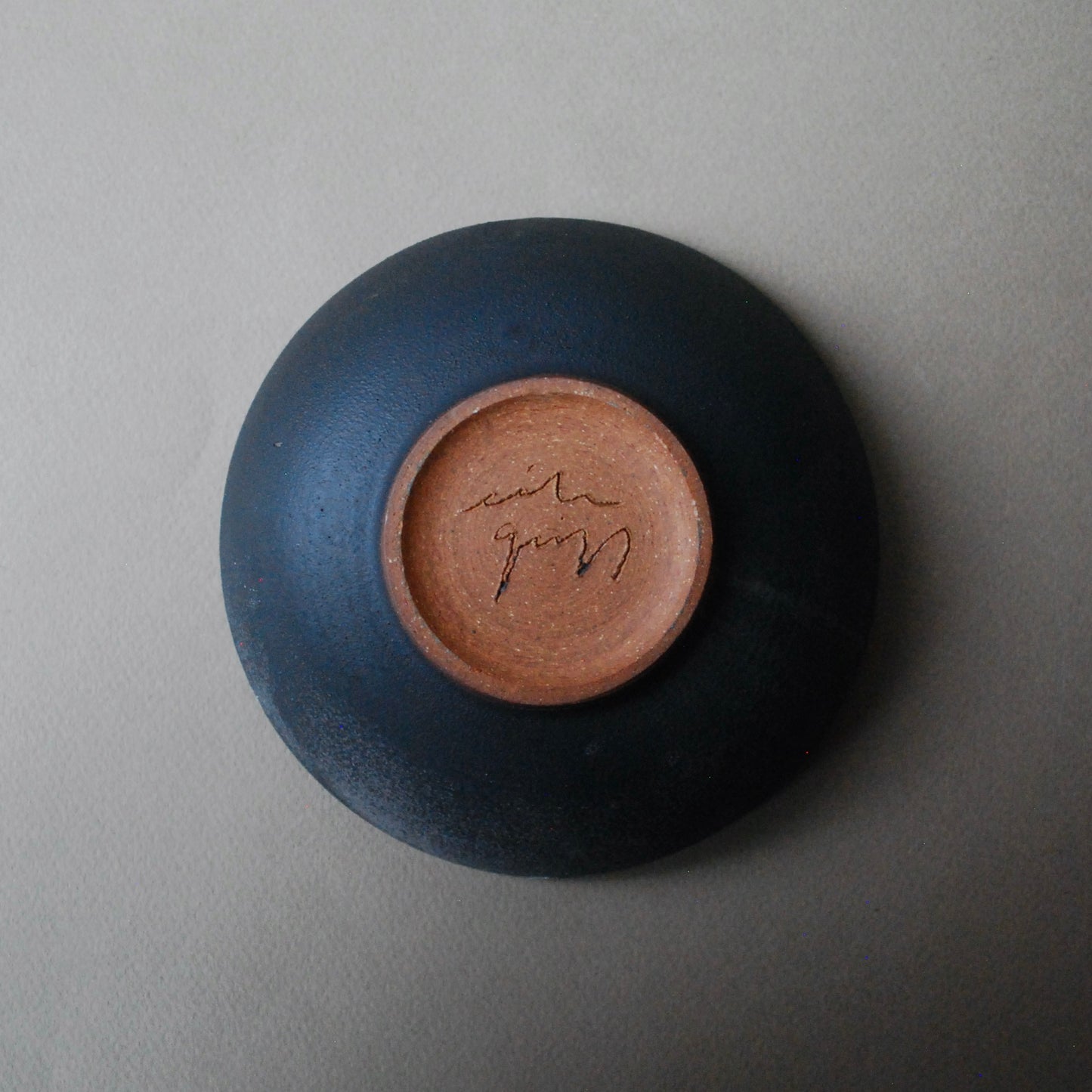 Matte Black Dish No.1